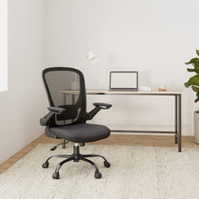 Charger l'image dans la galerie, SONGMICS Chaise Bureau Ergonomique en Toile, Fauteuil, Support Lombaire Rembourré, Mécanisme à Bascule, Assise Large de 53 cm, Accoudoirs Rabattables, Noir OBN37BK