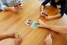 Charger l'image dans la galerie, Mattel Games, UNO Boîte Métallique, Jeux De Cartes Familial pour Enfants Et Adultes, Jeux De Société pour Soirée Jeu en Famille Ou en Voyage, 2 À 10 Joueurs, Jouet pour Enfant de 7 Ans et Plus, HGB63