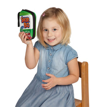 Charger l'image dans la galerie, Theo Klein Etui de Transport Skip-Bo I Etui pour Cartes à Jouer Pratique pour Voyager I Protège Les Cartes de l'humidité et de la poussière I Jouet pour Enfant à partir de 3 Ans
