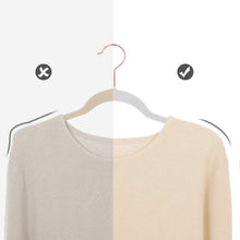 Charger l'image dans la galerie, SONGMICS Lot de 20 Cintres Velours Adulte, Longueur 41,5 cm, Fin, Grande Capacité de Charge, avec Crochets Pivotants à 360°, pour Manteaux, Chemises, Blanc et Rose Gold CRF026W01