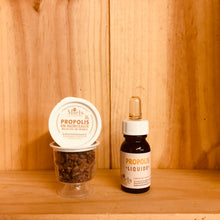 Charger l'image dans la galerie, A Découvrir Les Bons Miels Du Vexin Et Du Midi Propolis Liquide Solution Hydro Alcoolique Propolis 30% Alcool A 70° Flacon 15 Ml